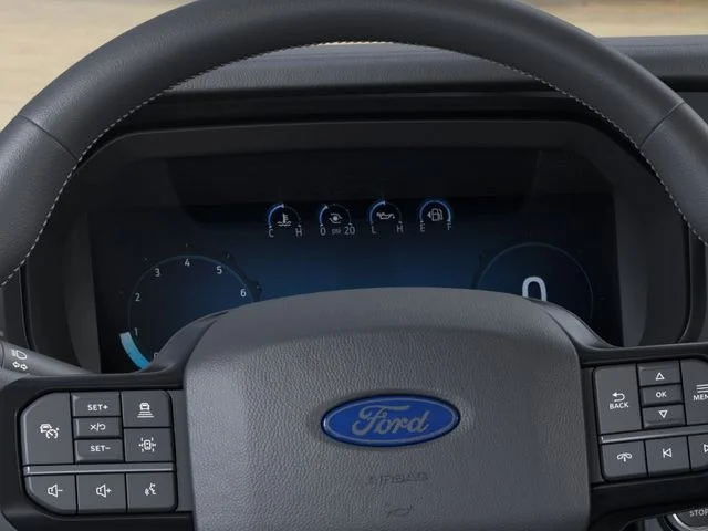 New 2026 Star White Metallic Tri-Coat Ford Platinum® image 13