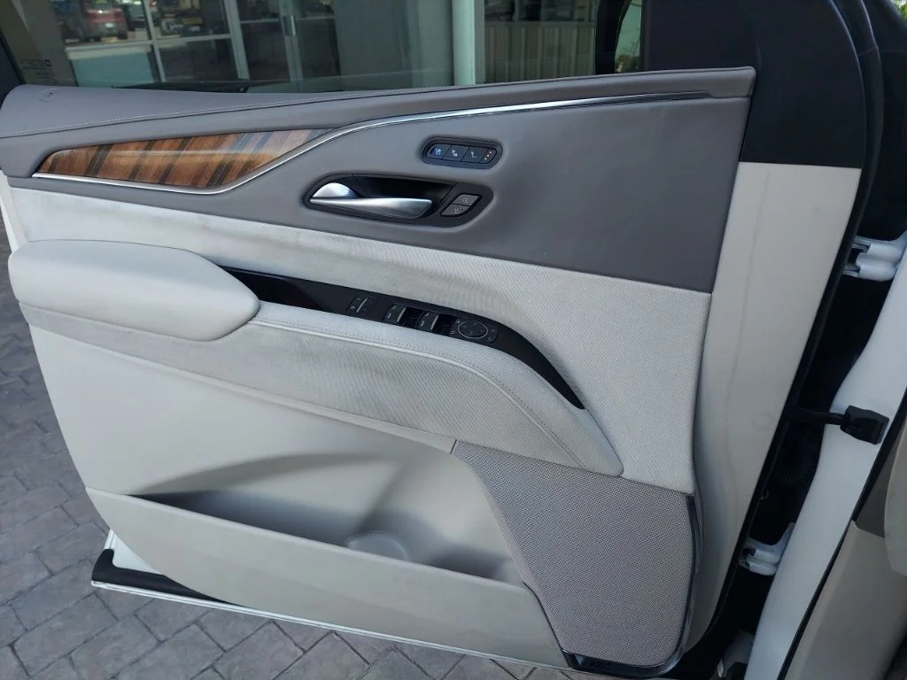 Used 2021 White Cadillac Premium Luxury Platinum image 15