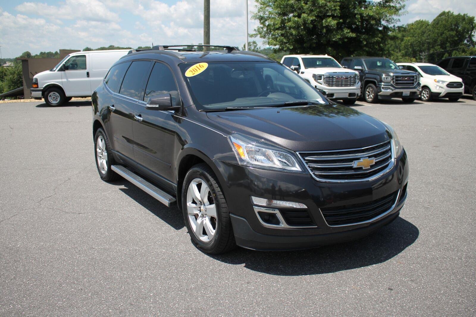Used 2016 TUNGSTEN METALLIC Chevrolet LT image 2
