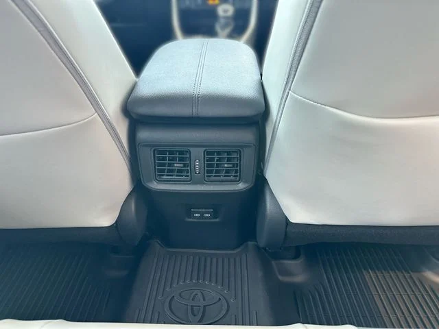 Used 2024 Silver Toyota XLE Premium image 25
