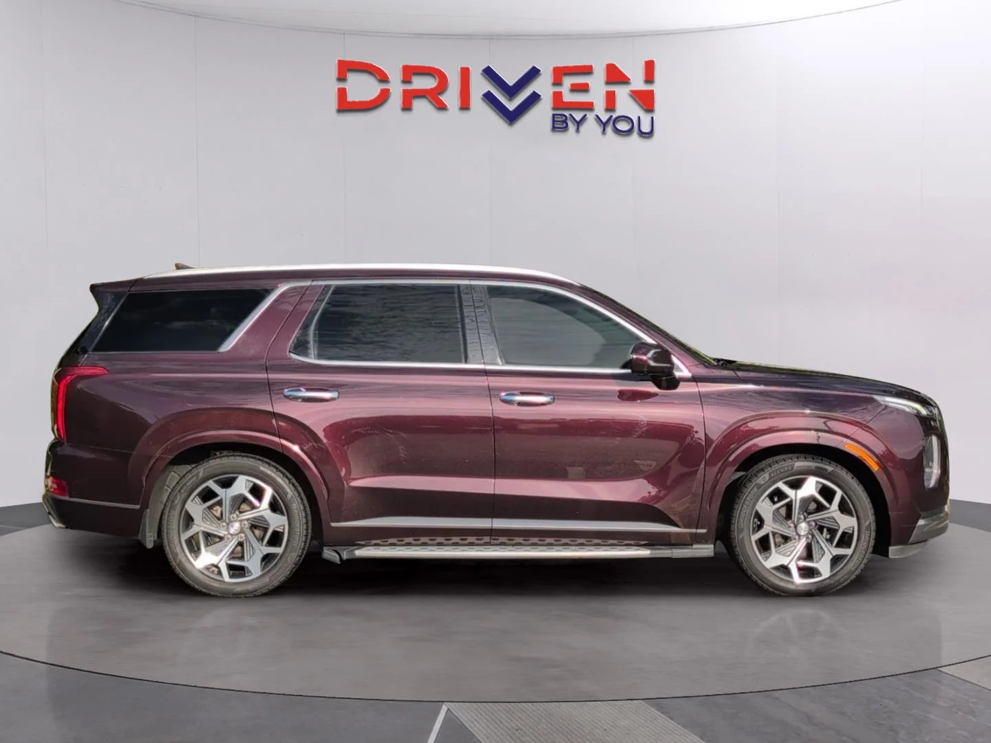 Used 2022 Sierra Burgundy Hyundai Calligraphy image 6