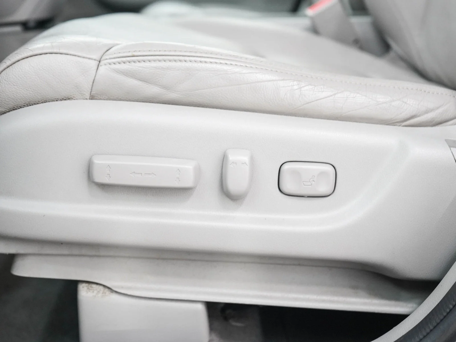 Used 2013  Honda EX-L image 25