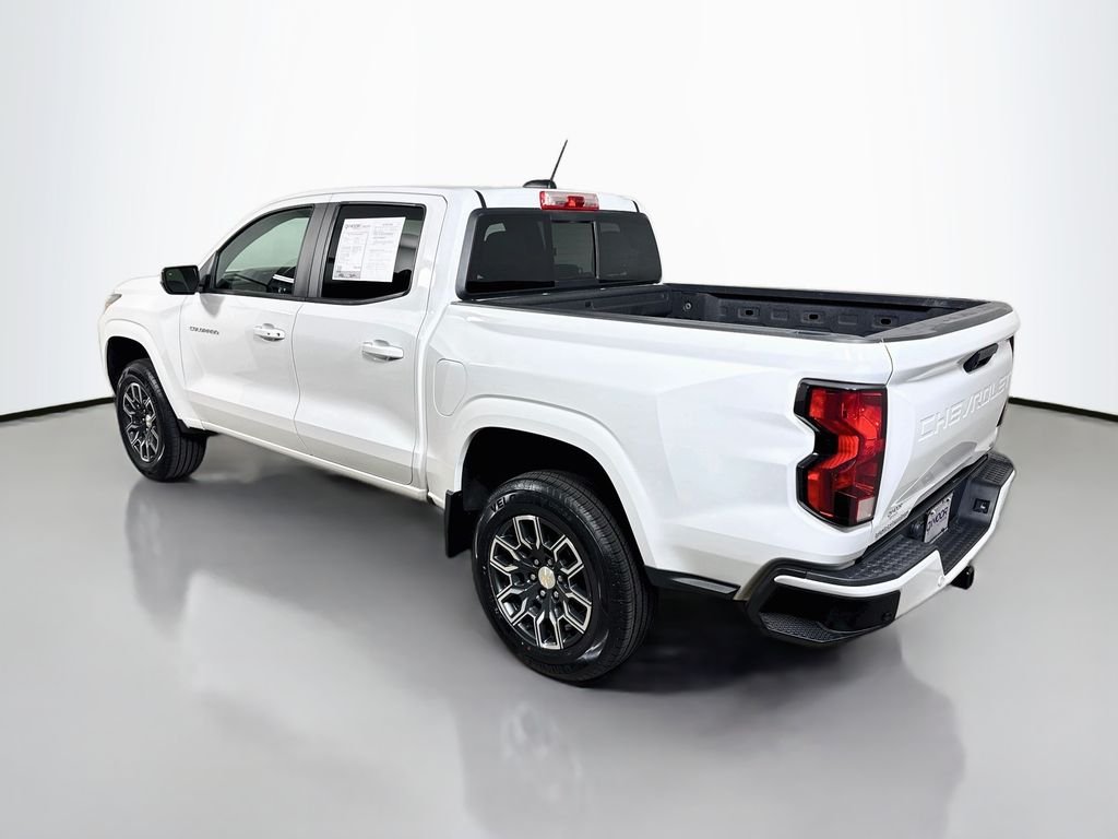 Used 2023 Summit White Chevrolet 2WD LT image 5