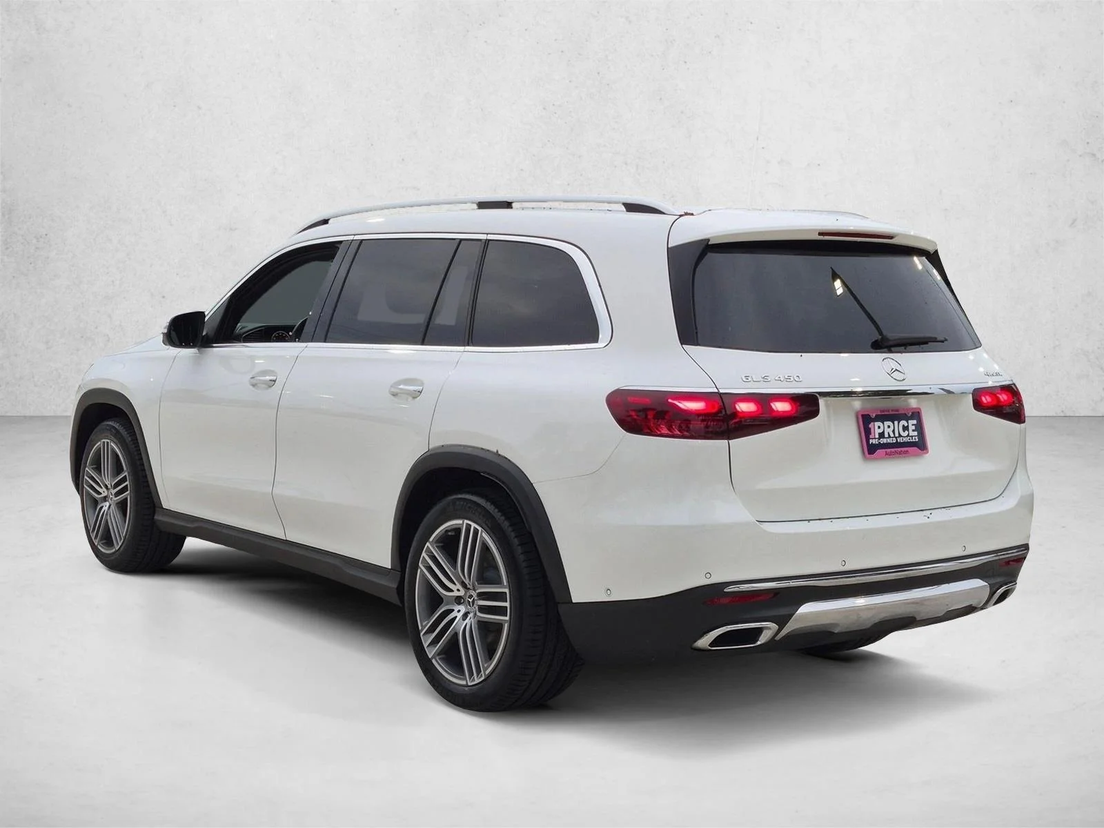 Used 2025 Polar White Mercedes-Benz GLS 450 image 7