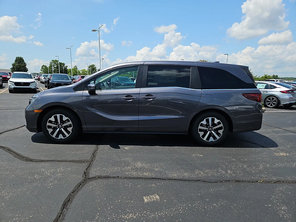 New 2026 Modern Steel Metallic Honda EX-L image 24