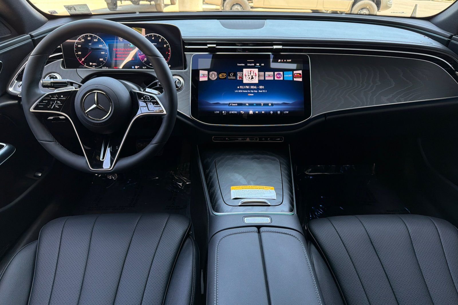 New 2026 Polar White Mercedes-Benz E 350 image 2