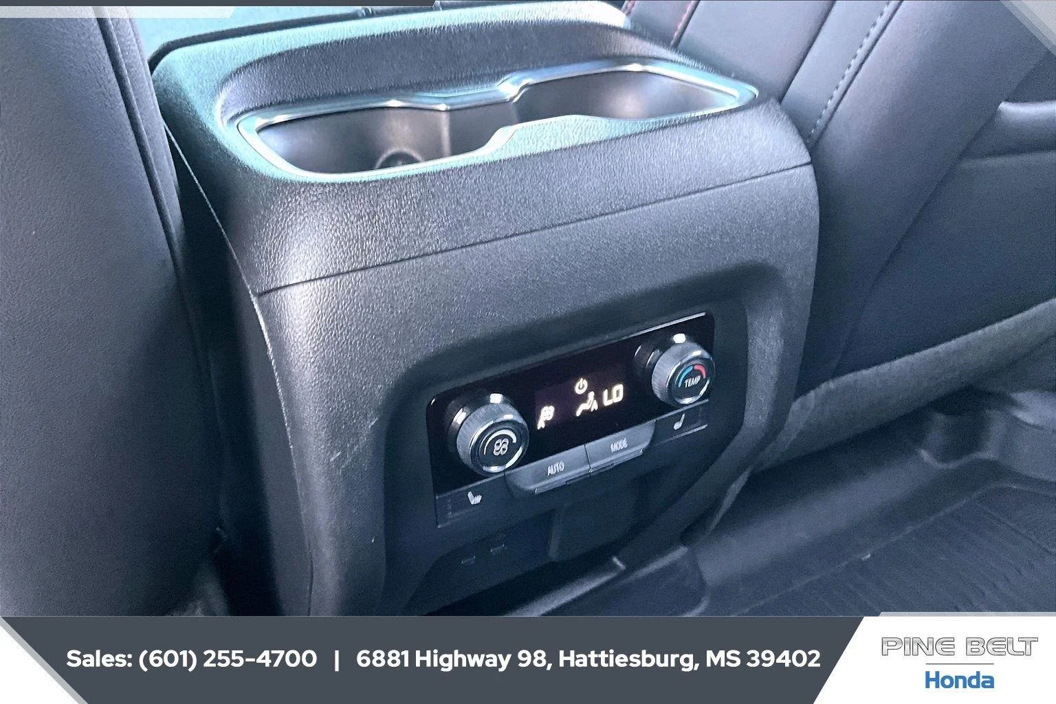 Used 2026 Mosaic Black Metallic Chevrolet FWD RS image 25