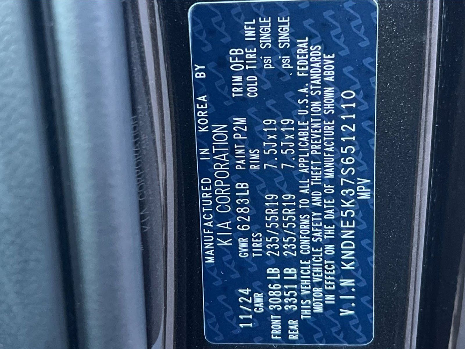 2025 Kia Carnival SX - Photo 31