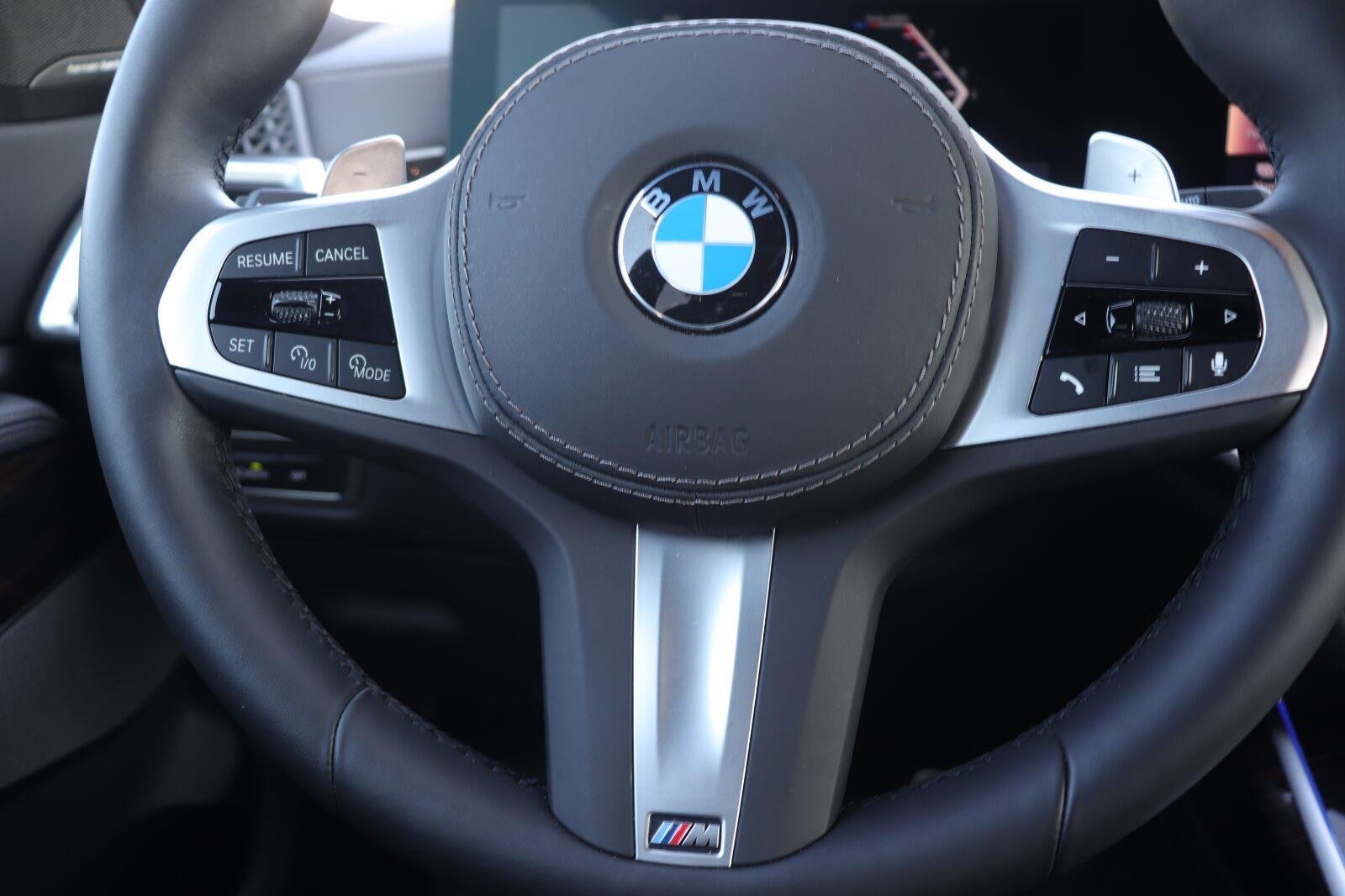 Used 2026 GRAY BMW xDrive40i image 31