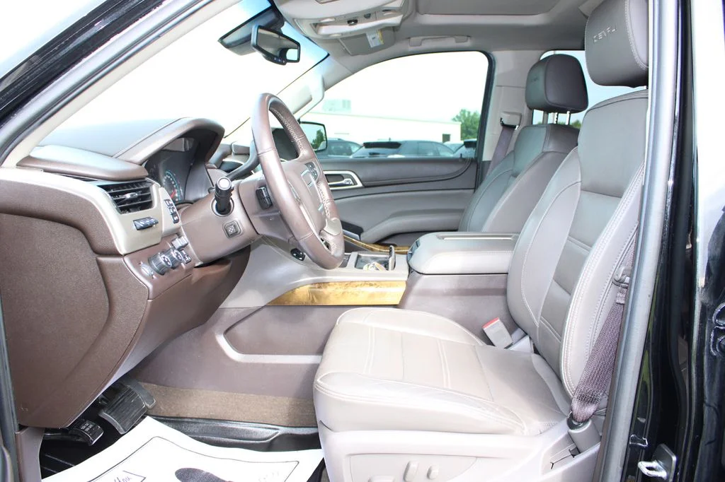 Used 2017 Onyx Black GMC Denali image 31
