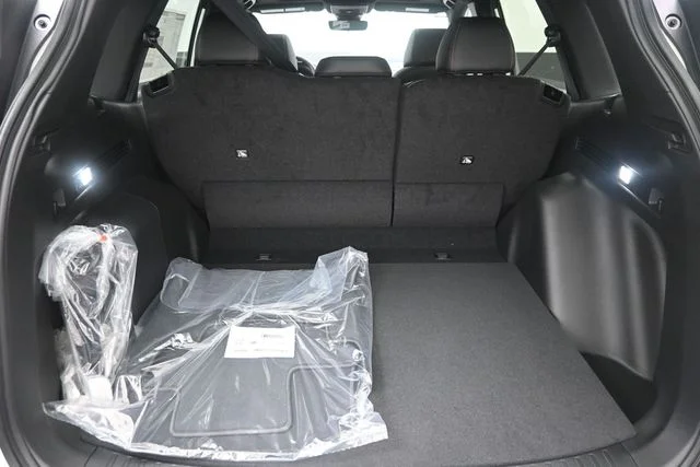 New 2026 Platinum White Pearl Honda 2WD Sport-L Hybrid image 38