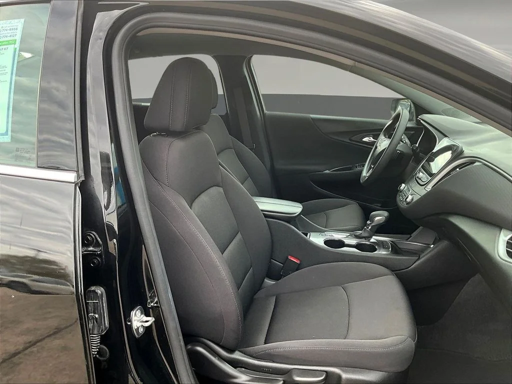 2024 Chevrolet Malibu 1LT - Photo 31