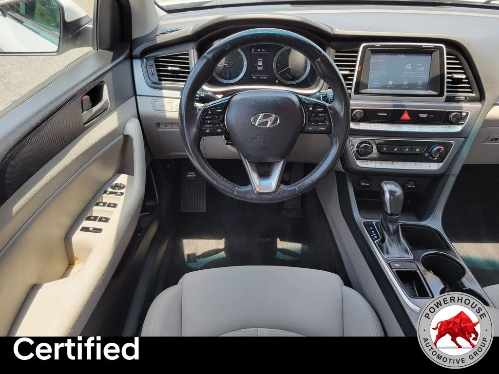 Used 2018 White Hyundai SEL image 18
