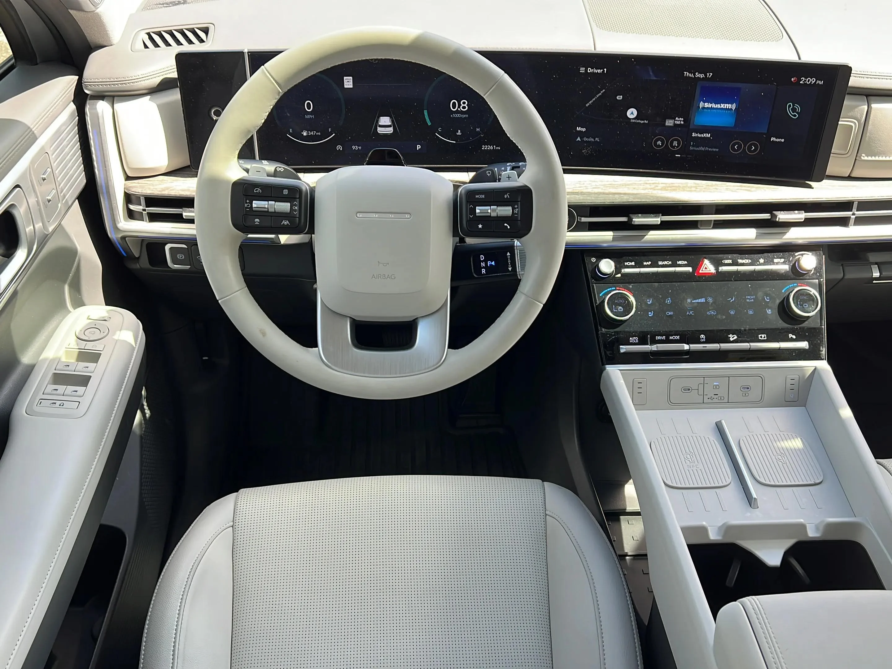 Used 2026 Shimmering Silver Hyundai Limited 7P image 38