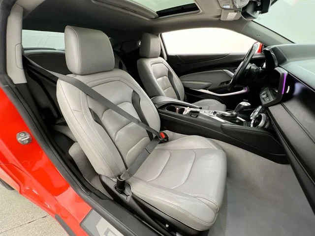 2019 Chevrolet Camaro 3LT - Photo 15