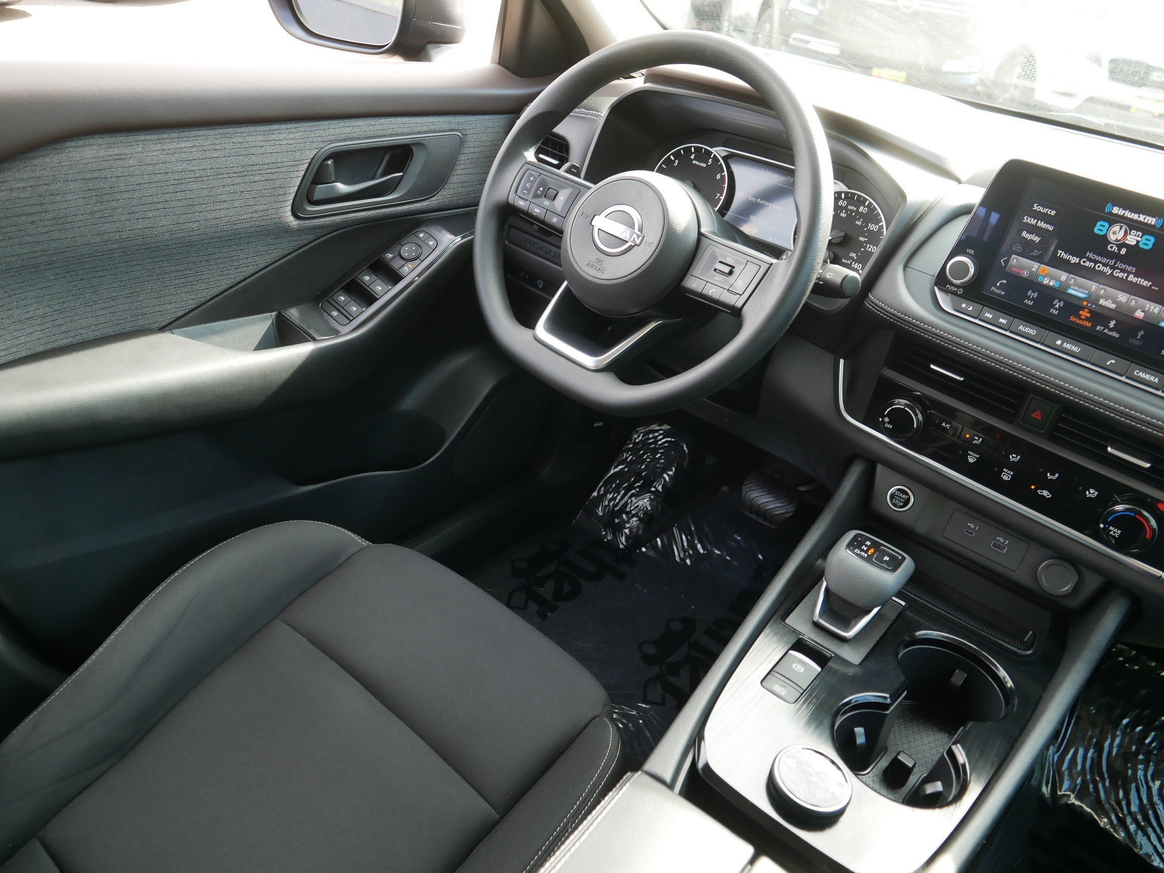 Certified Used 2023 Super Black Nissan S image 9