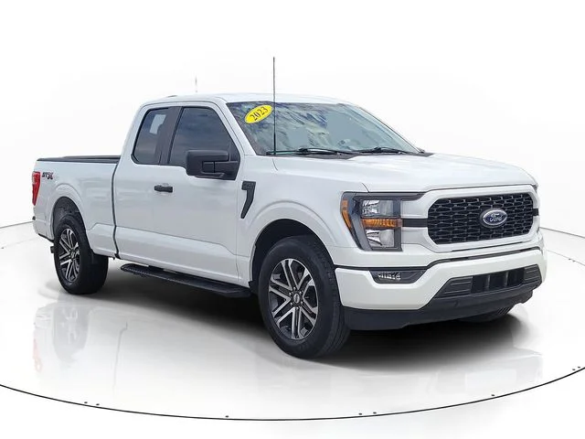 Used 2023 White Ford XL image 3