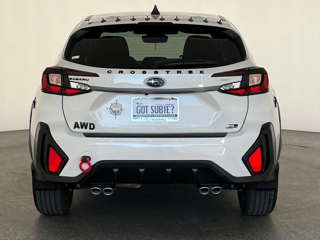 Used 2024 White Subaru Base image 5