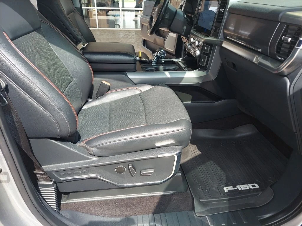 Used 2021 Silver Ford Lariat image 38