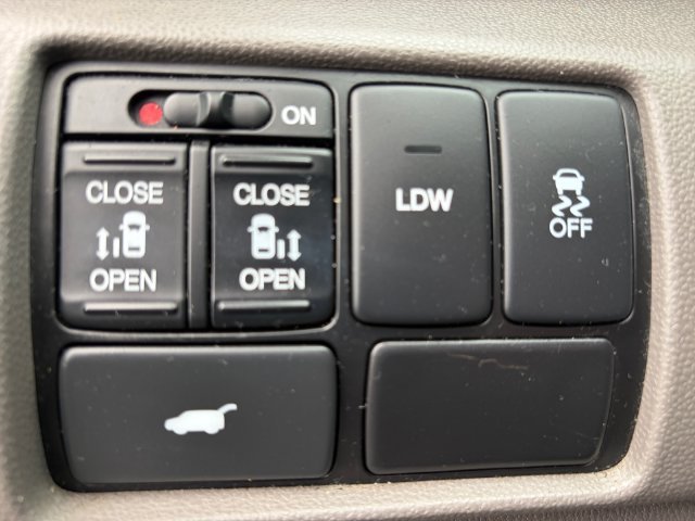 Used 2015 Gray Honda EX-L image 29