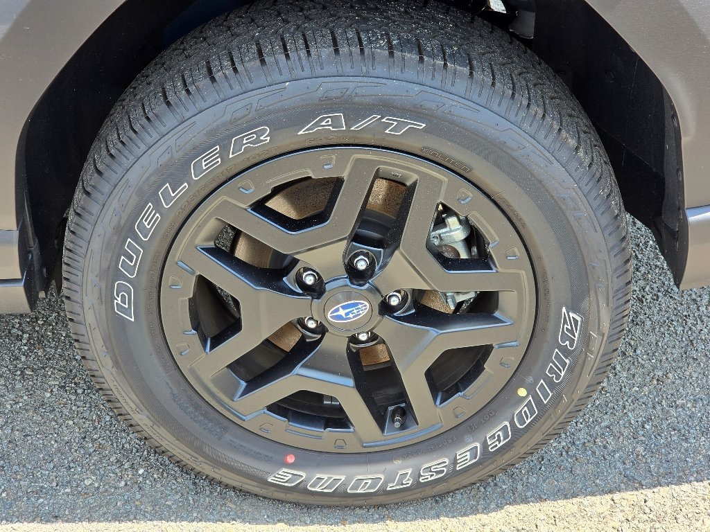 New 2026 Geyser Blue Pearl Subaru Wilderness image 4