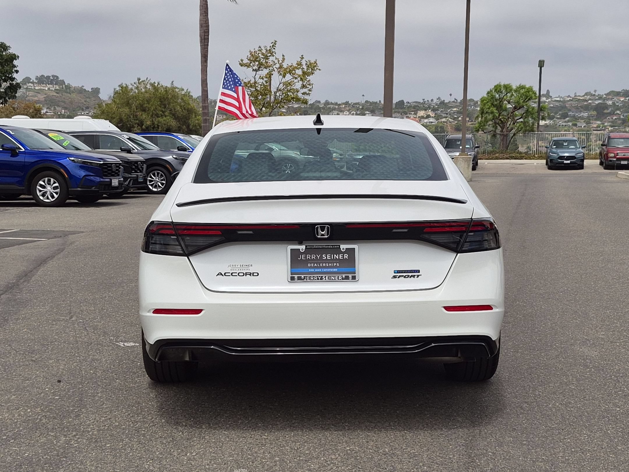 New 2026 Platinum White Pearl Honda Sport-L image 10