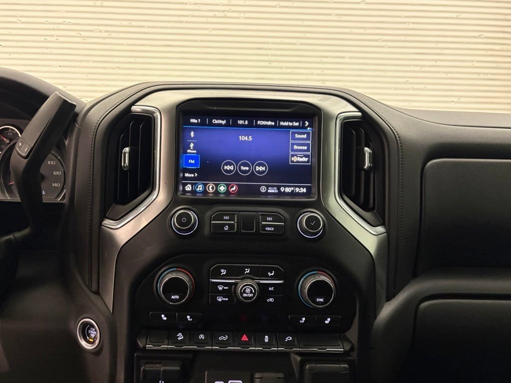 Used 2020 CAJUN RED TINTCOAT Chevrolet RST image 7