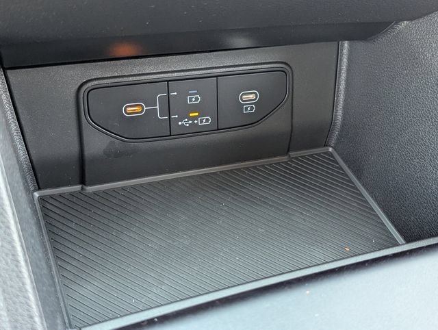 Used 2026 Ebony Black Kia LX image 27