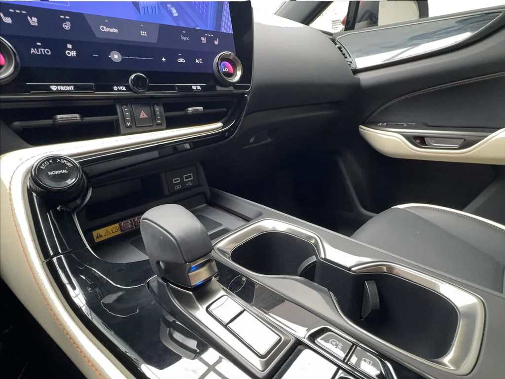 Used 2023 Orange Lexus 350 Premium image 43