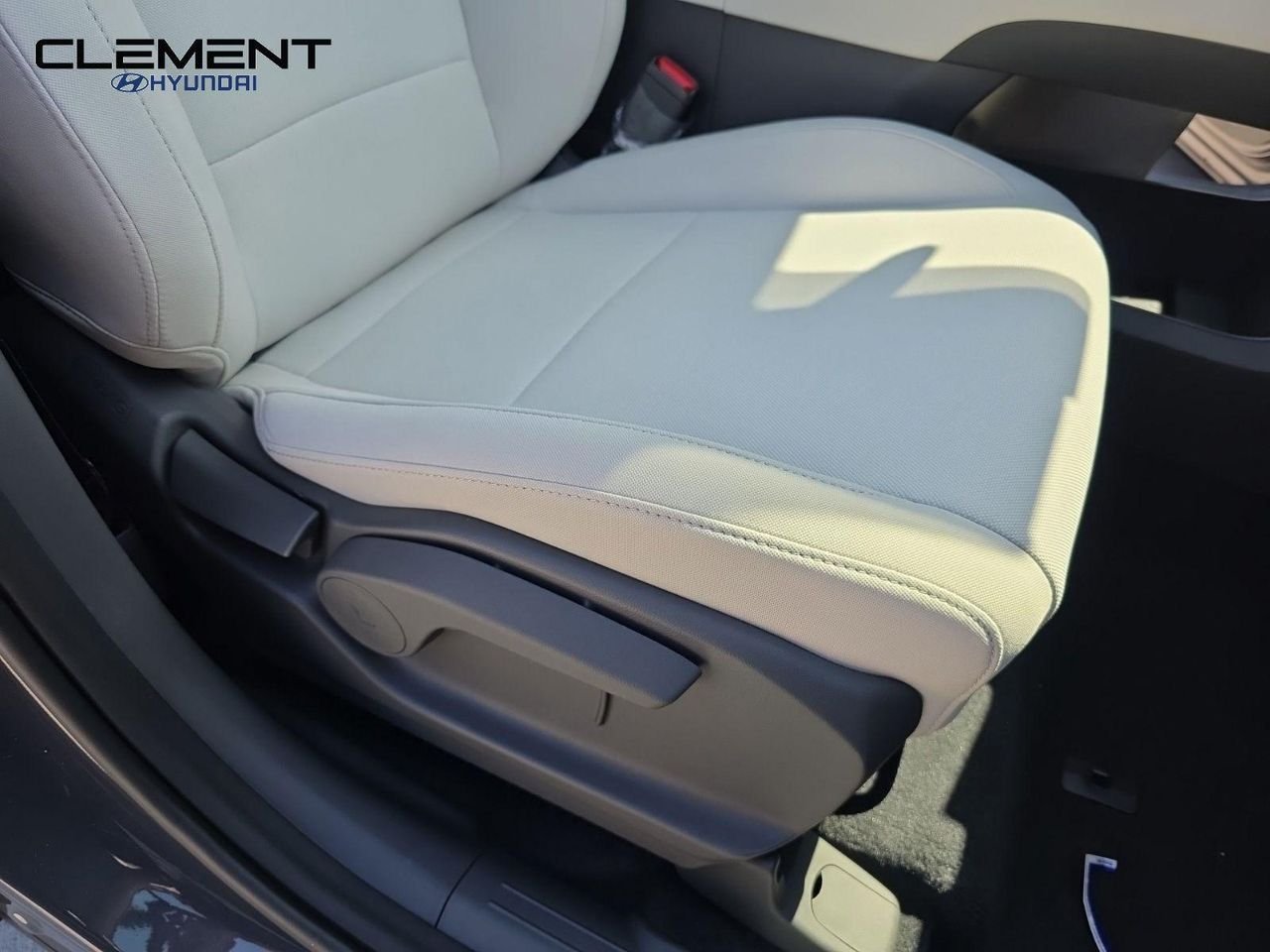 New 2026 Gray Hyundai SE image 30