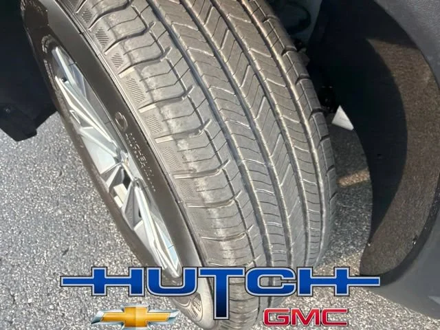 New 2027 Lakeshore Blue Metallic Chevrolet LT image 10
