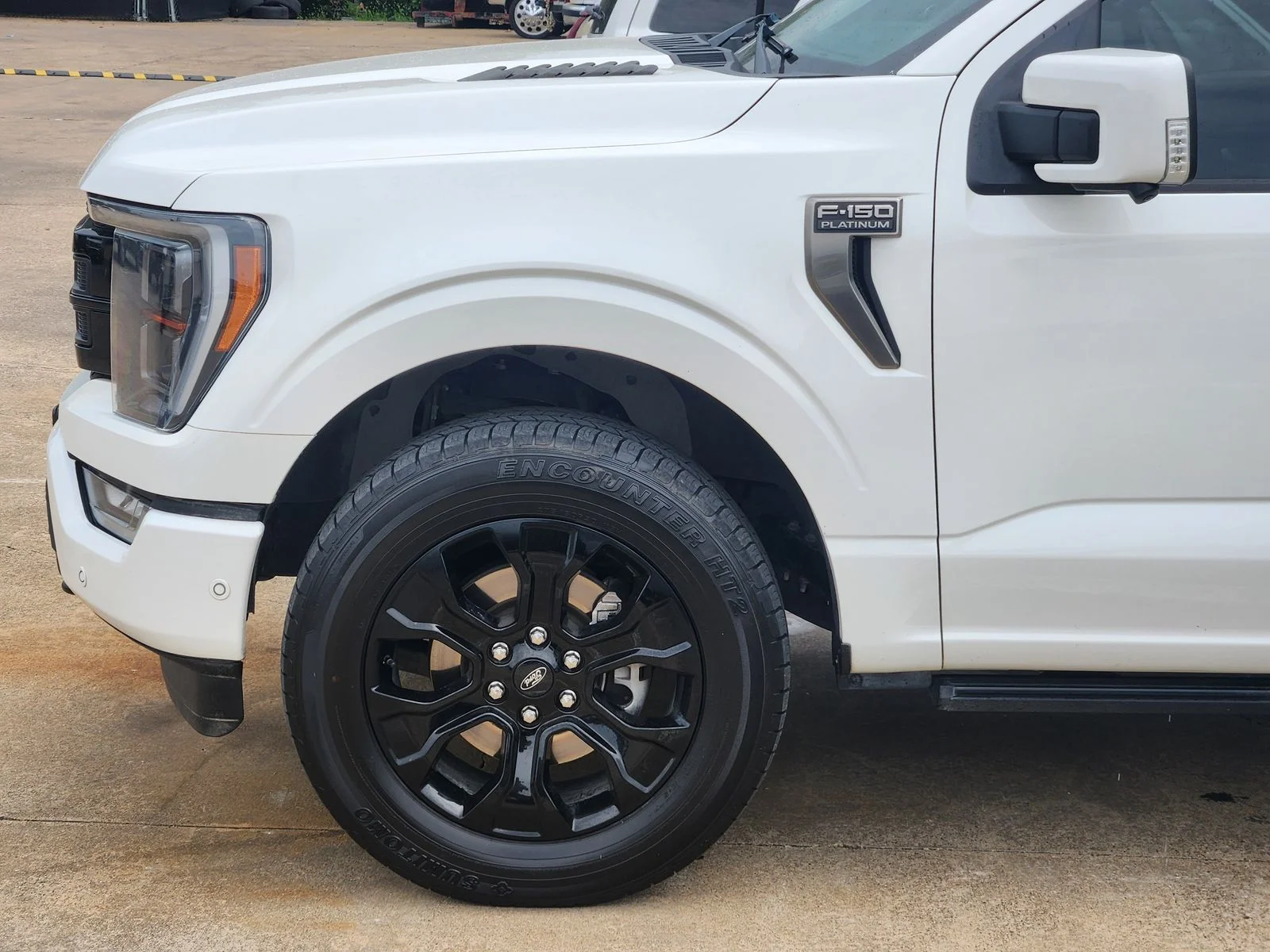 Used 2023 White Ford Platinum image 8