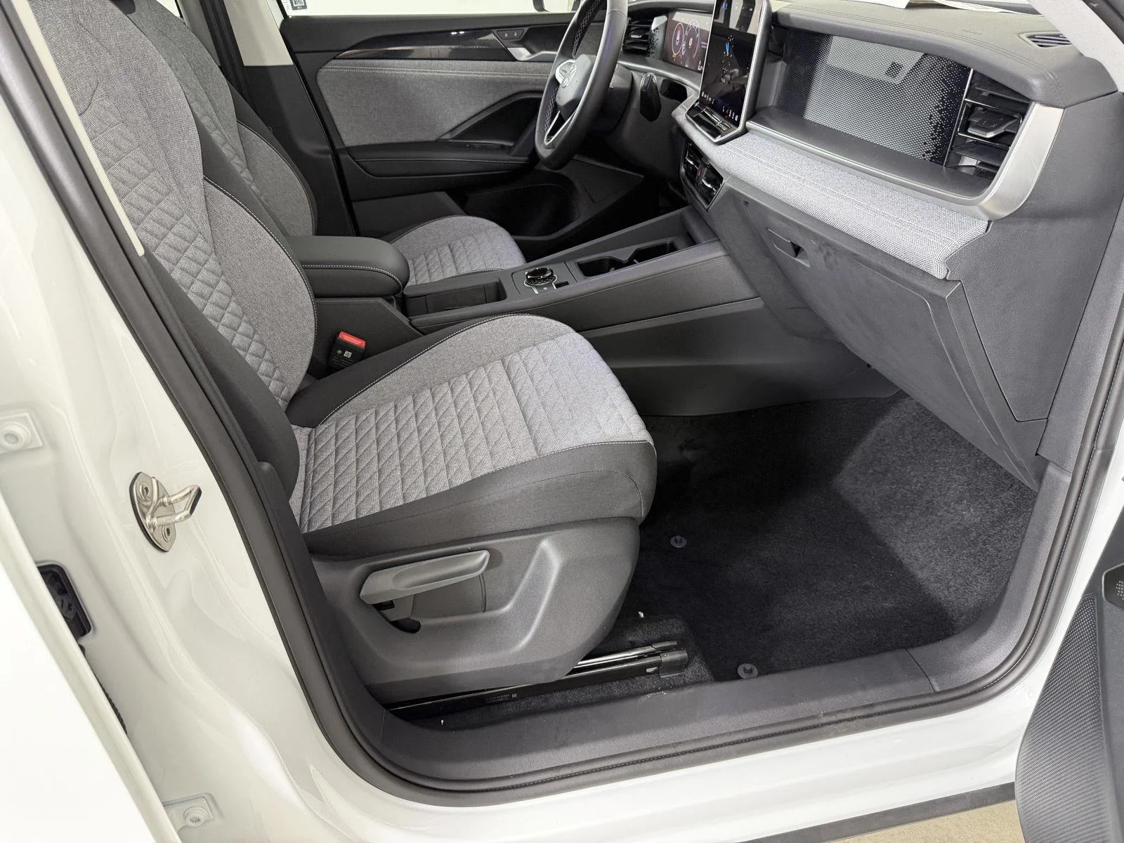 New 2026 Pure White Volkswagen S image 14