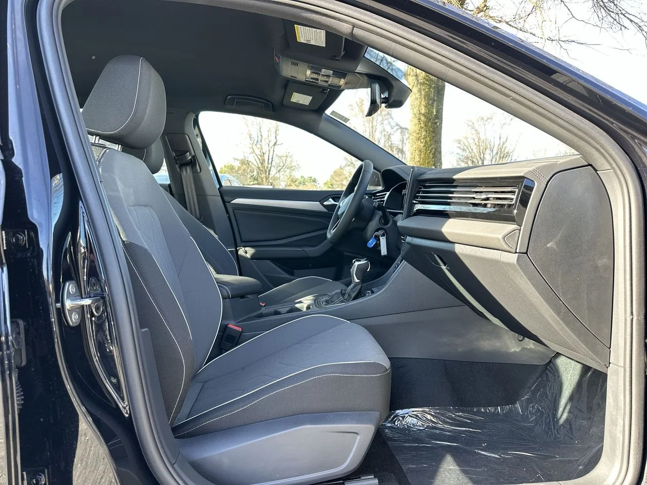 New 2026 Black Volkswagen 1.5T Sport image 29