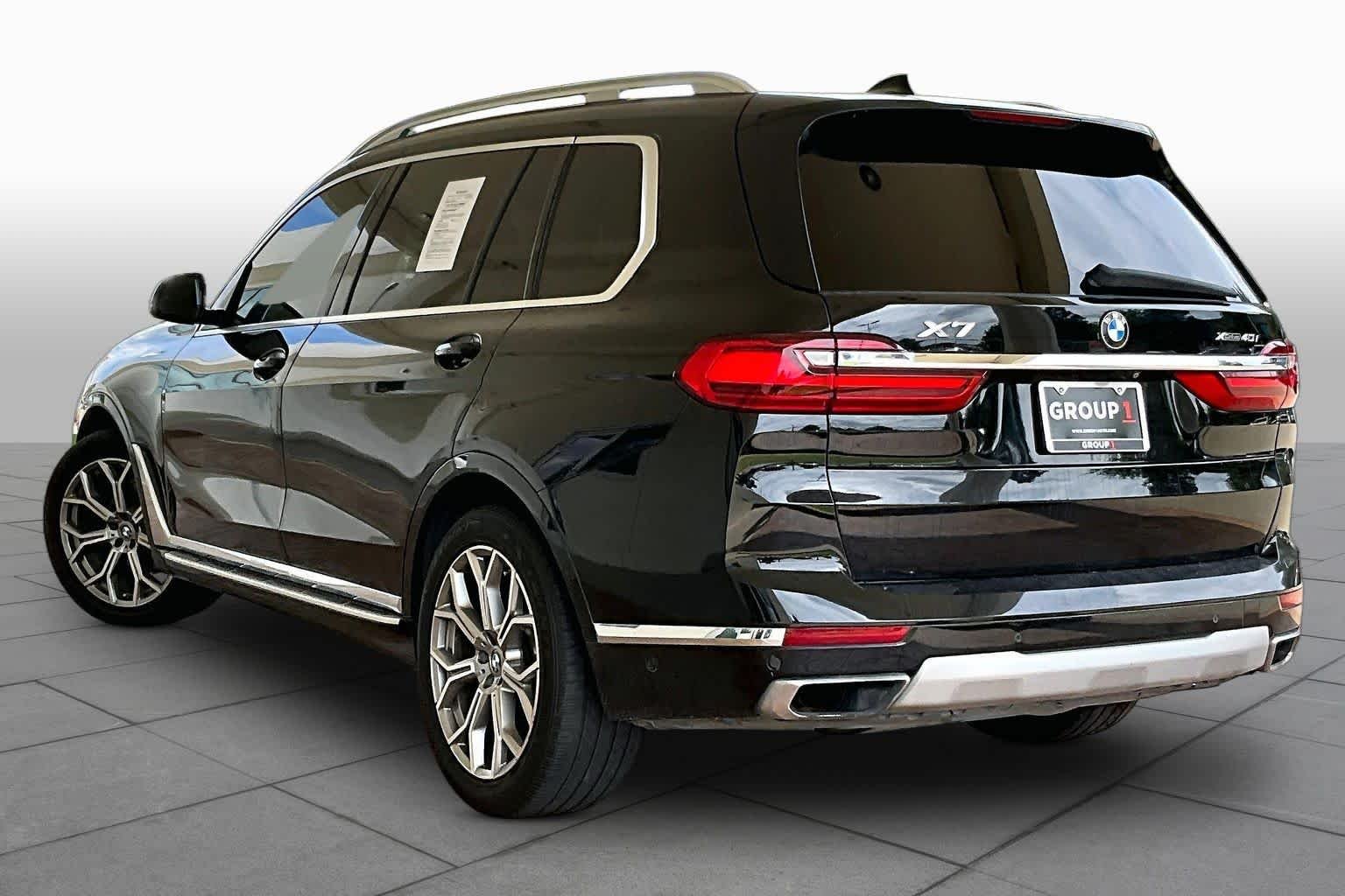 Used 2021 Jet Black BMW xDrive40i image 11