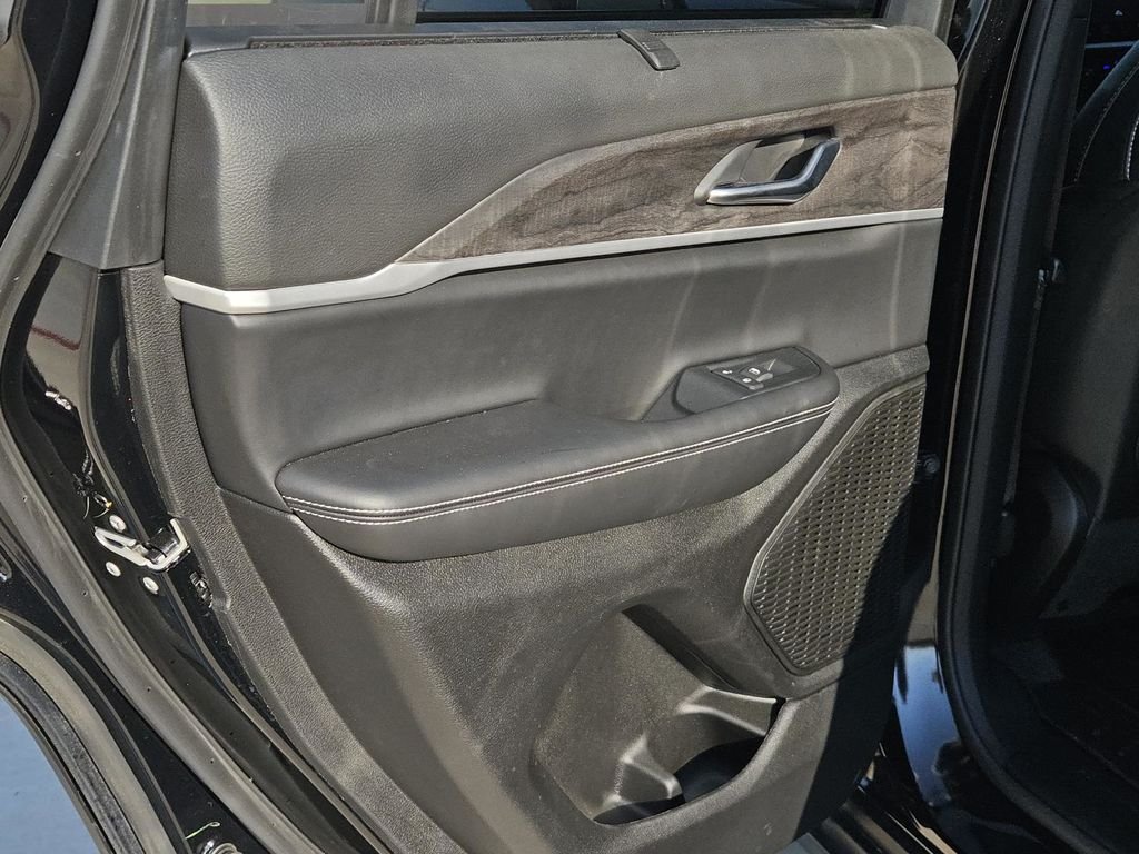 Used 2025 Black Jeep Limited image 37