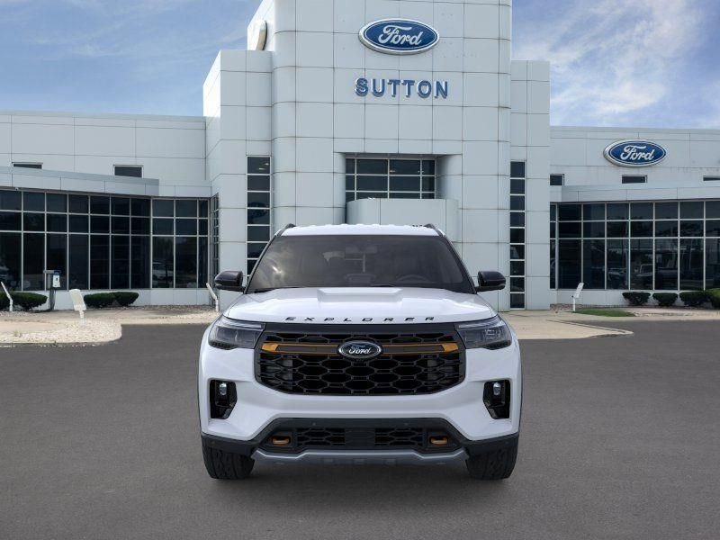 New 2026 Space White Metallic Ford Tremor® image 7