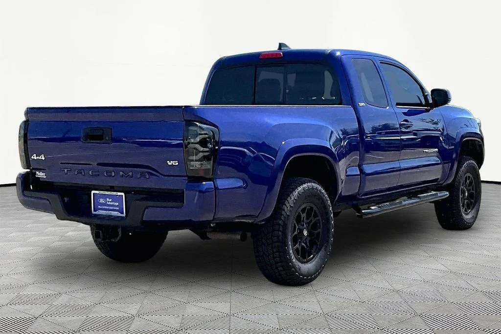 Certified 2022 Toyota Tacoma SR5 with VIN 3TYSZ5AN2NT102799 for sale in Kansas City