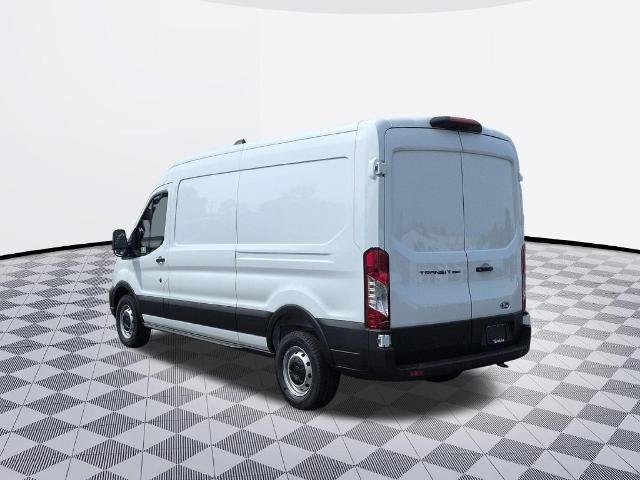 New 2026 Oxford White Ford Cargo Van image 3