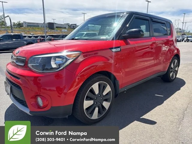 Used 2019 Red Kia Plus image 3