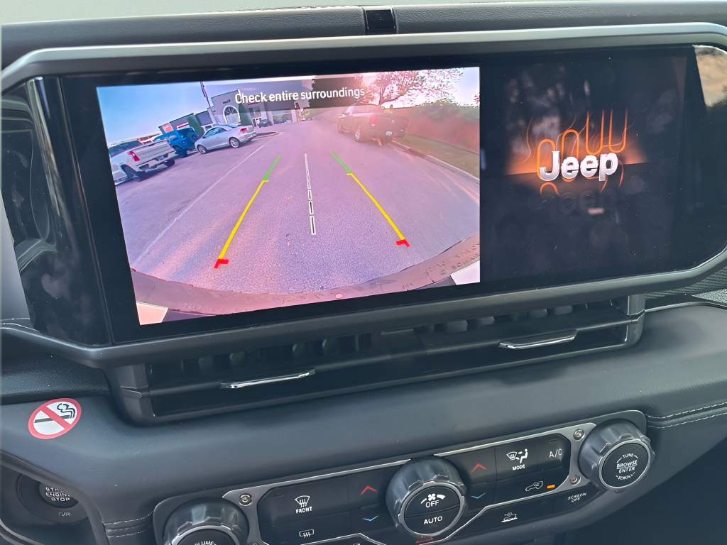 Certified Used 2025 Gray Jeep Rubicon image 27