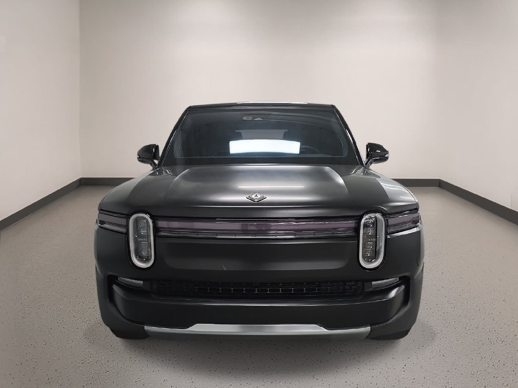 Used 2025  Rivian Adventure Dual Motor Standard Pack image 9