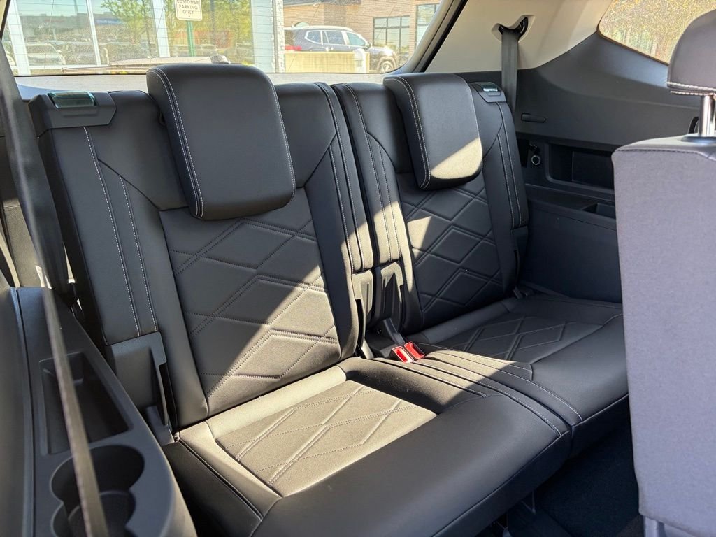 New 2026 Pure Gray Volkswagen 2.0T SE W/TECHNOLOGY image 16