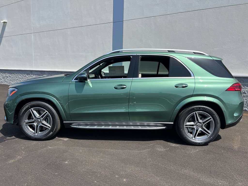 New 2026 MANUFAKTUR Ireland Mid Green Metallic Mercedes-Benz GLE 450 image 42