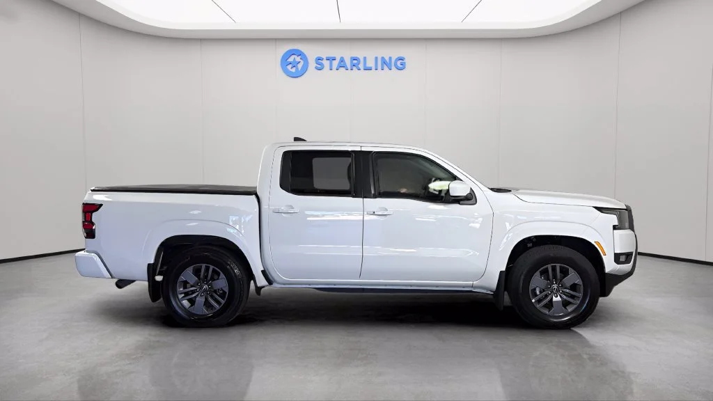 Used 2025 White Nissan Crew Cab SV 4x2 image 11