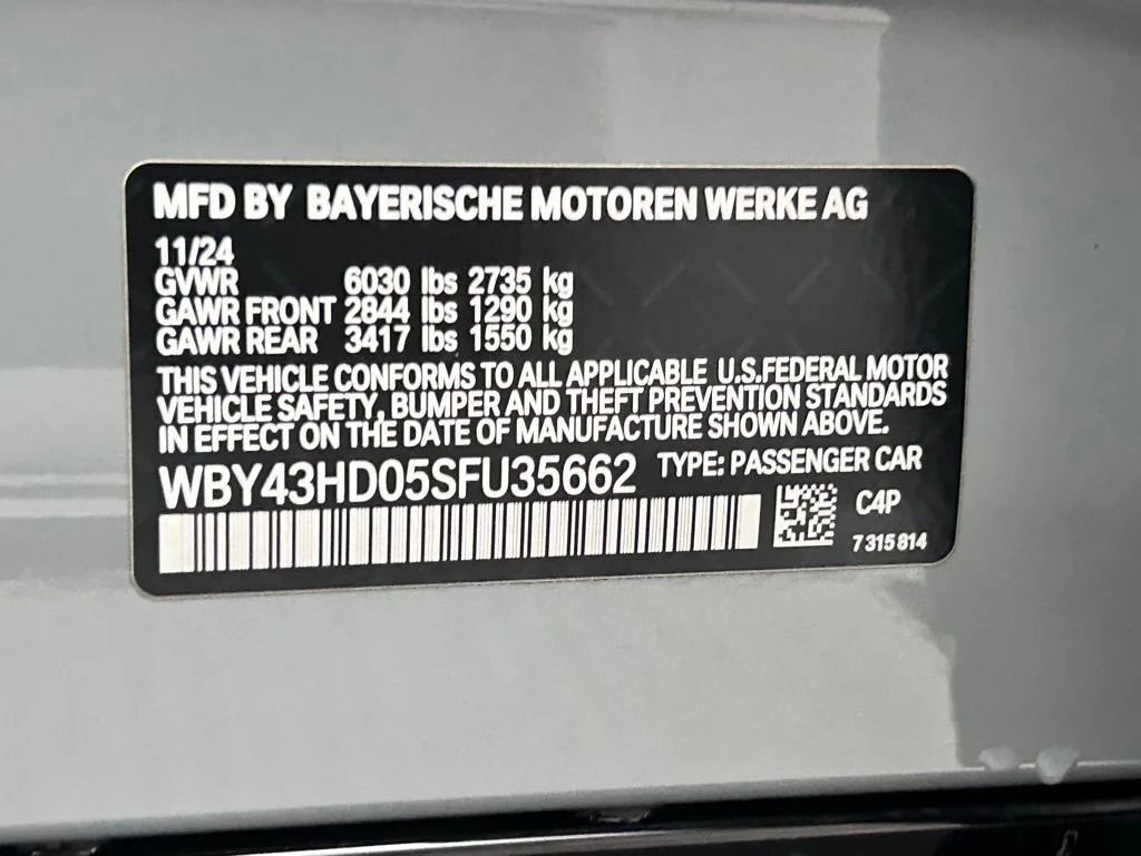Used 2025 Gray BMW xDrive40 image 24