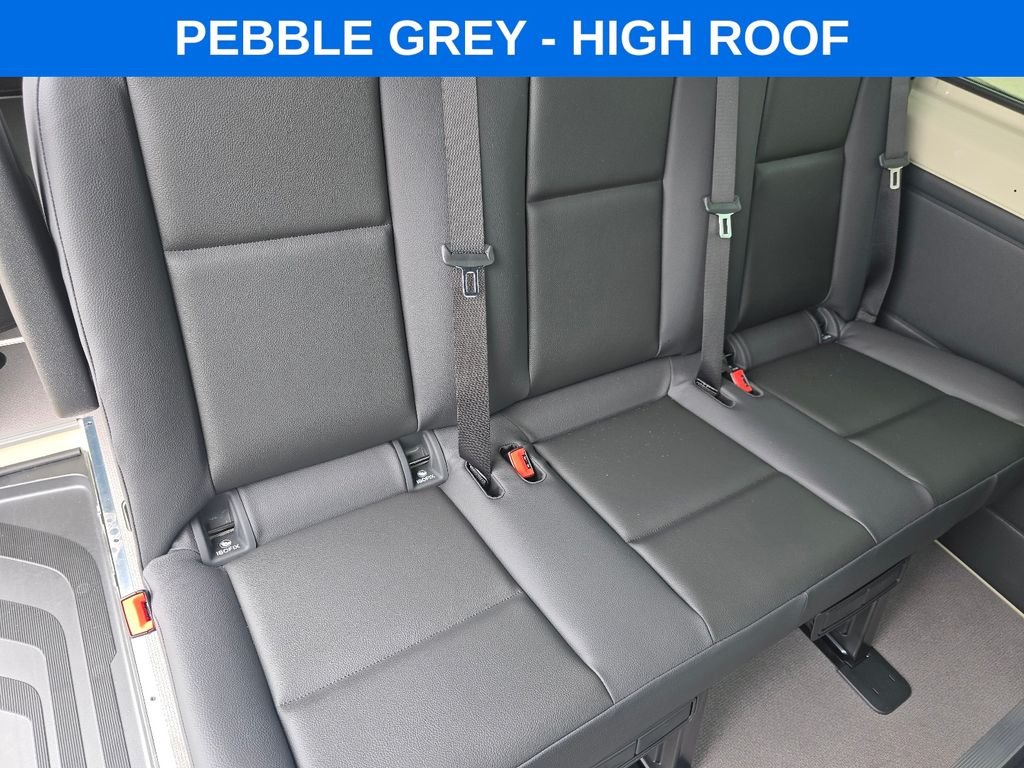 New 2026 Pebble Grey Mercedes-Benz Crew 144 WB image 15