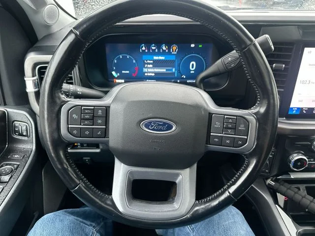 Used 2023 White Ford Lariat image 12