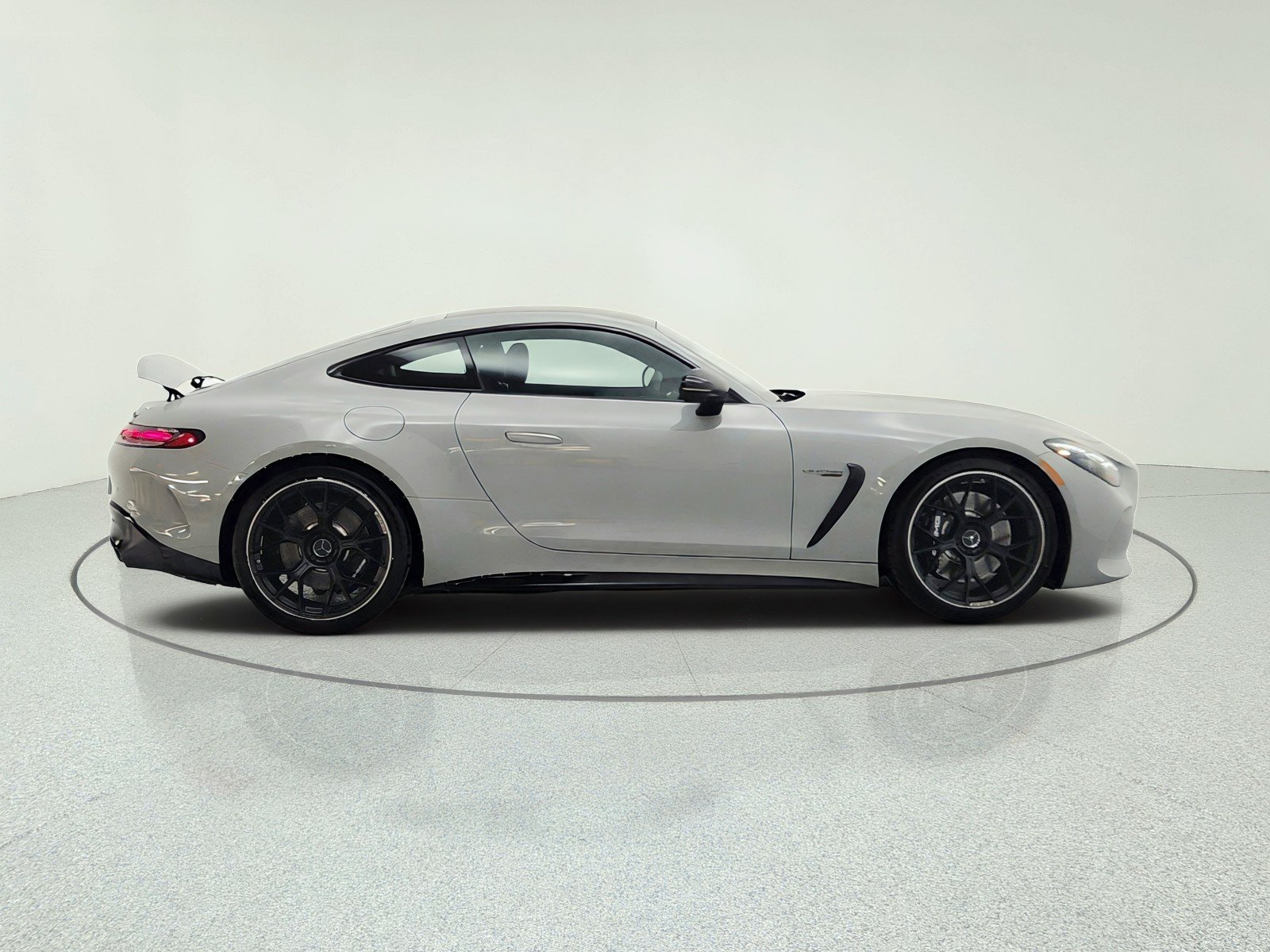 New 2026 MANUFAKTUR Alpine Grey Mercedes-Benz AMG® GT 55 Coupe image 19