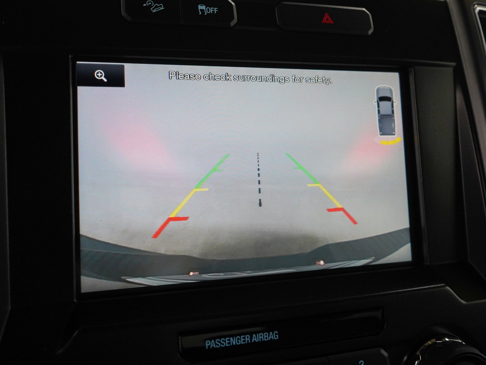 Used 2015  Ford XLT image 30